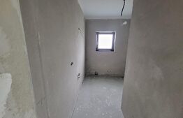 Casa individuala având 4 camere, 120 mp, teren 430 mp, Cristian