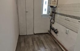 Apartament 2 camere semidecomandat, 38 mp, zona Cedonia 