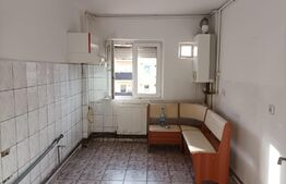 Apartament 3 camere, 70 mp, etaj 3, zona Calea Dumbravii