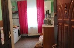 Garsoniera, 25 mp, etaj intermediar, Broscarie