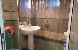 Apartament 3 camere, decomandat, 55 mp, zona Valea Aurie