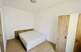 Apartament cu 3 camere, 49 mp, etaj intermediar, Central