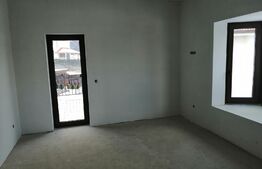 Casa superba, 120 mp utili si teren de 622 mp, zona Cisnadie 