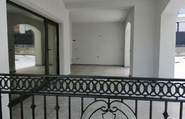 Casa superba, 120 mp utili si teren de 622 mp, zona Cisnadie 