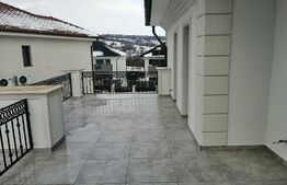 Casa superba, 120 mp utili si teren de 622 mp, zona Cisnadie 