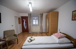 Garsoniere la PACHET, la casa, 55mp, zona Centrala