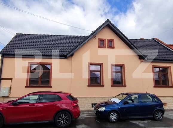 Casa de vânzare 3 camere Lupeni - 112710CV | BLITZ Sibiu | Poza1