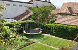 Casa individuala 4 camere, 165mp,  zona Terezian