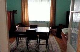 Apartament la casa, 3 camere, 100mp, zona Piata Cluj 