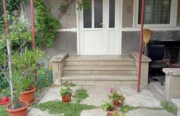 Apartament la casa, 3 camere, 100mp, zona Piata Cluj 
