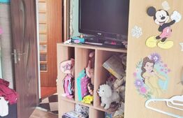 Apartament 2 camere, 40mp, semidecomandat + pivnita 10 mp, etaj 1, zona Rahovei