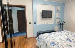 Apartament 3 camere decomandat, 2 bai cu geam, pivnita, zona Tilisca