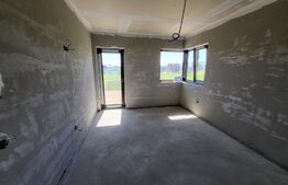 Casa tip Duplex cu 4 camere avand 111 mp utili si 270 mp teren in Cristian