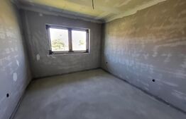 Casa tip Duplex cu 4 camere avand 111 mp utili si 270 mp teren in Cristian