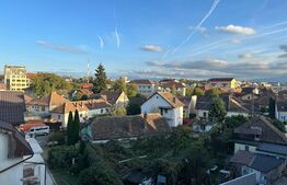 Apartament 3 camere, 100MP, parcare subterana si boxa,  zona Centrala