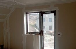 Vila 9 camere, 200 mp, Sura Mare