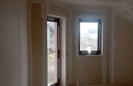 Vila 9 camere, 200 mp, Sura Mare