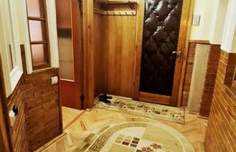 Apartament 3 camere decomandat 70 mp, balcon inchis, etaj 1 cartier Vasile Aaron