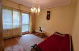 Apartament 3 camere decomandat 70 mp, balcon inchis, etaj 1 cartier Vasile Aaron