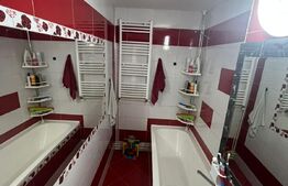 Apartament 5 camere, 90mp, 2 balcoane, zona Strand