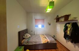 Apartament 5 camere, 90mp, 2 balcoane, zona Strand