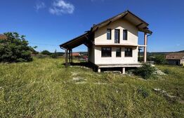 Casa 5 camere, 240 mp, localitatea Hamba