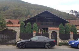 Casa cu 4 camere, 230mp, zona Saliste 