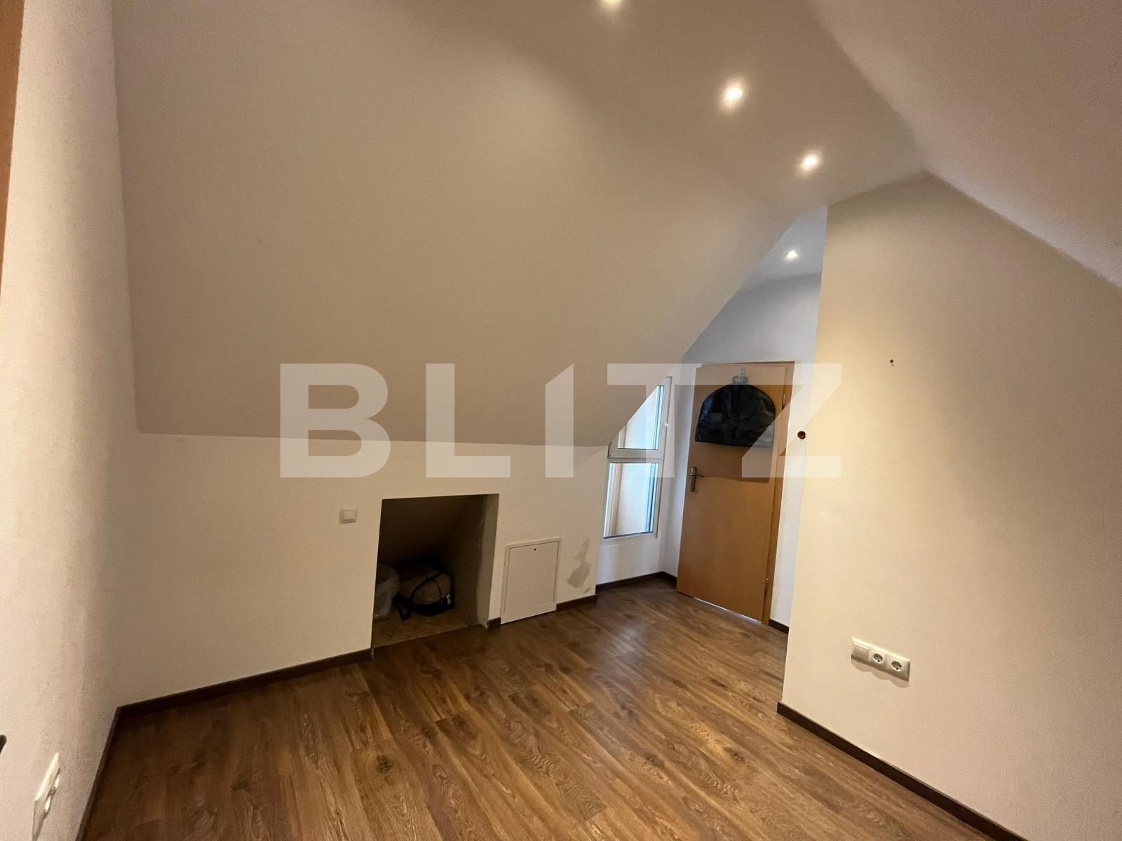 Casa de vânzare 8 camere Nord Vest - 127031CV | BLITZ Sibiu | Poza9