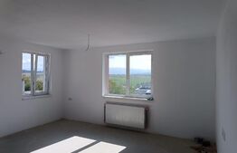 Apartament 6 camere, 180mp, balcon, zona Cisnădie 