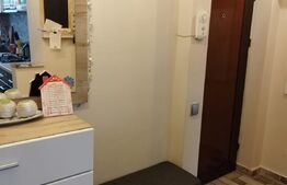 Apartament 3 camere, 49mp, semidecomandat, cartier Vasile Aaron