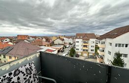 Apartament de 3 camere,  80 mp, terasa, Calea Poplacii