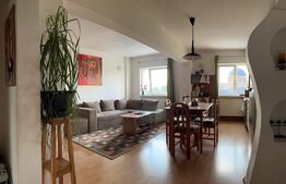 Apartament de 3 camere, 71 mp, balcon, Strand