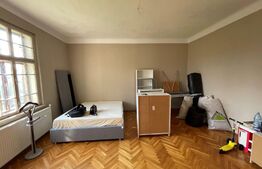 Casa 3 camere, 125 mp, zona Sub Arini