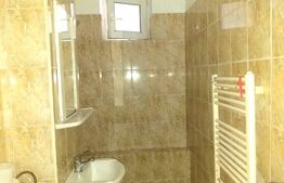 Apartament 2 camere, 41 mp, semidecomandat, zona Cedonia