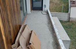 Casa 4 camere, 160 mp, teren, 300 mp, zona Exterior