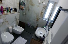 Casa moderna de vanzare