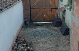 Casa individuala de vanzare, 120mp, zona linistita de case 