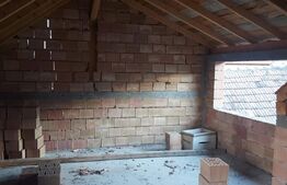 Casa individuala de vanzare, 120mp, zona linistita de case 