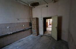 Apartament 3 camere, 77 mp, decomandat, zona Centrala