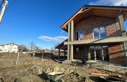 Casa individuala, 220mp, garaj, teren 280mp, Orlat