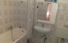 Apartament la casa, 61 mp utili, zona centrala