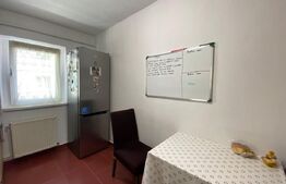 Apartament 3 camere, 2 balcoane, decomandat, zona Strada Oncești 