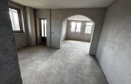 Casa 5 camere, 240 mp, localitatea Hamba