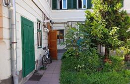 Apartament cu 2 camere, 89 mp, la casa, Central