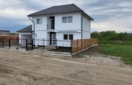 Casa individuala 4 camere, 120mp, în Vestem