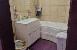 Casa 5 camera, zona centrala Cisnadie