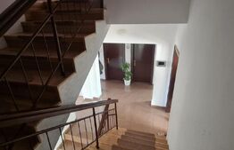 Casa 5 camera, zona centrala Cisnadie