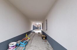 Casă singur în curte, 260 mp utili, în Turnișor