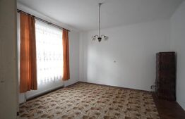 Apartament la casă, 216mp de curte, la 5 minute de centrul Sibiului!
