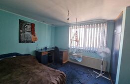 Casă în zonă linistită cu spațiu comercial la parter, aproape de mall!